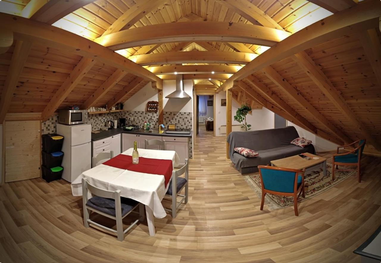 Apartman Tonka Otocac Exterior photo